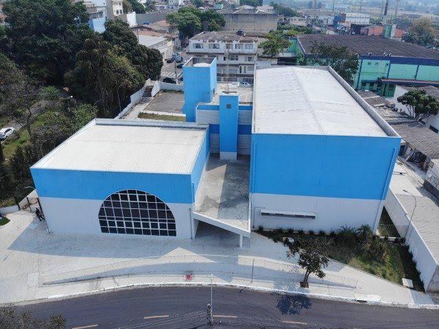 Prefeito de Carapicuíba, Marcos Neves inaugura novo Centro Administrativo