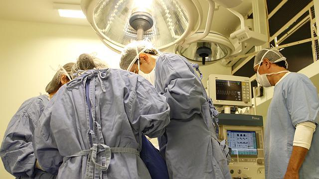 Fila por transplantes de órgãos aumenta em 30% durante a pandemia