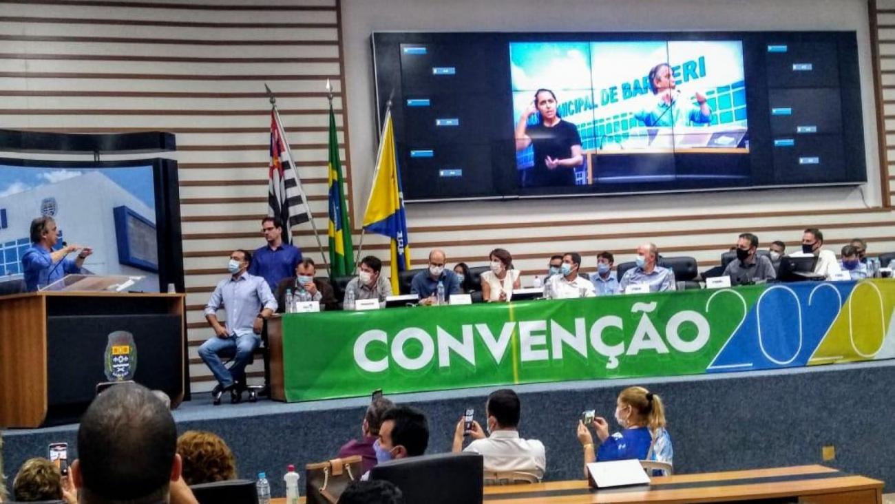 13 partidos fecham apoio em convenções para reeleição do prefeito Furlan