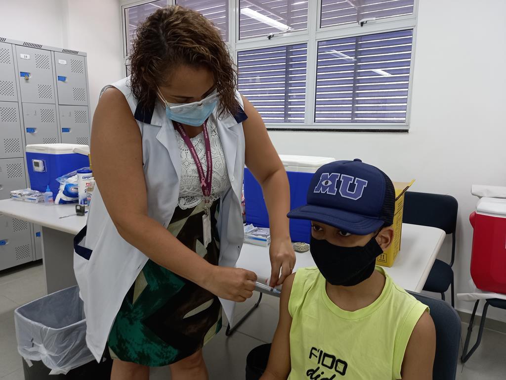 Barueri vacina mais de 6 mil crianças contra a Covid nos últimos três dias