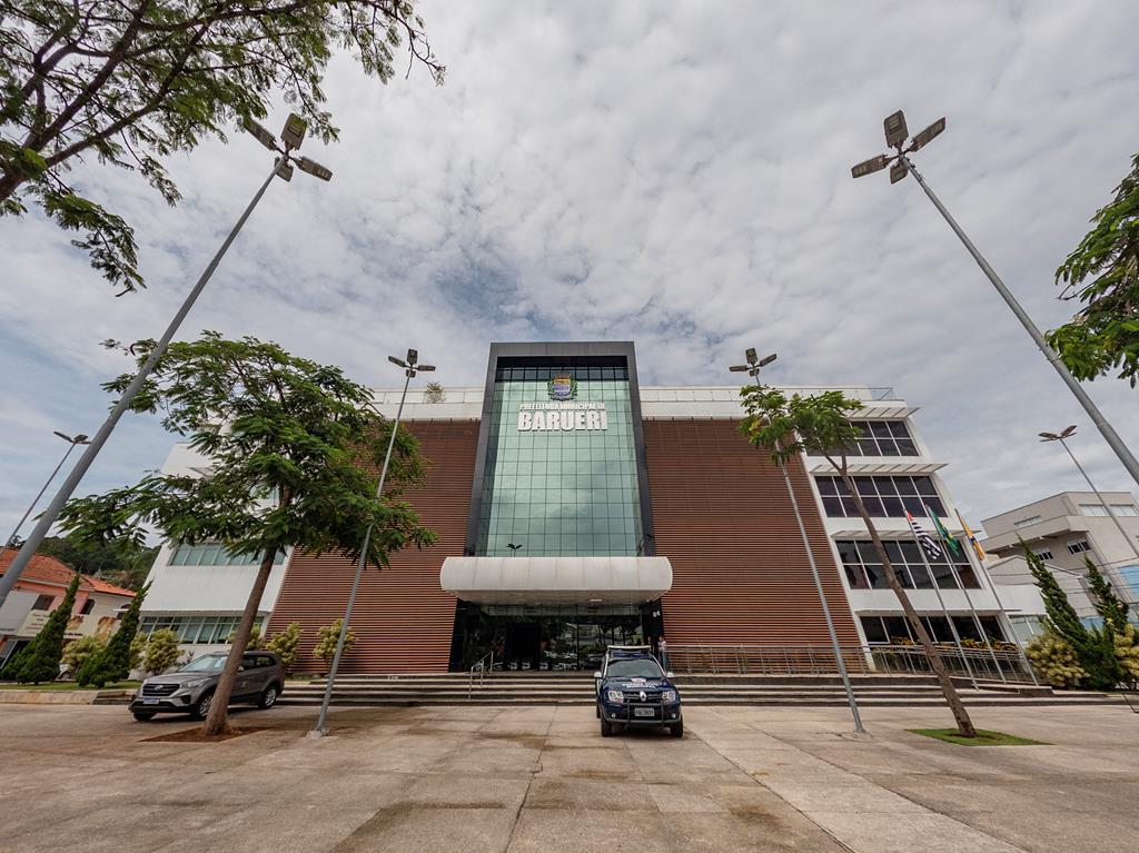 Gestão municipal eficiente de Barueri é destaque na Folha de São Paulo