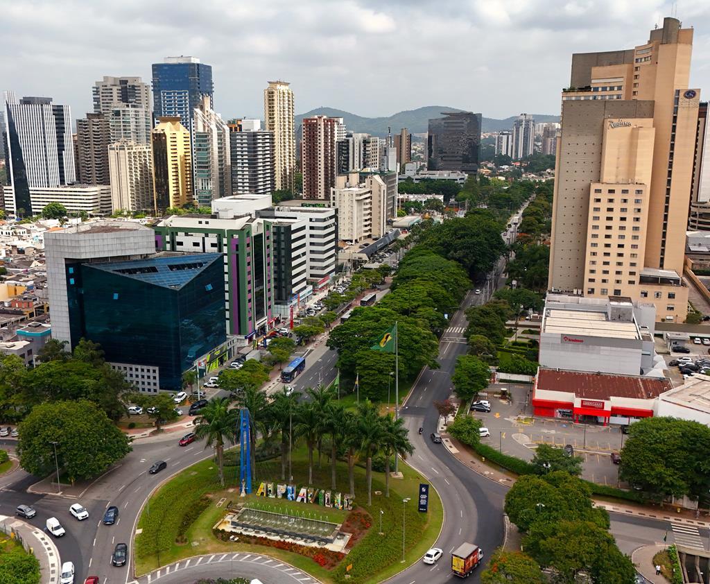 Barueri é a 3ª do Estado e a 10ª do país em arrecadação de impostos