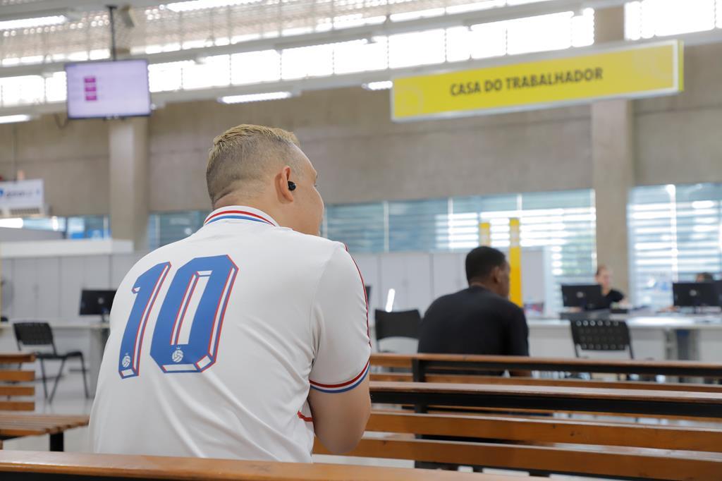 Casa do Trabalhador em Barueri anuncia 16 vagas de emprego entre 17 e 23 de junho
