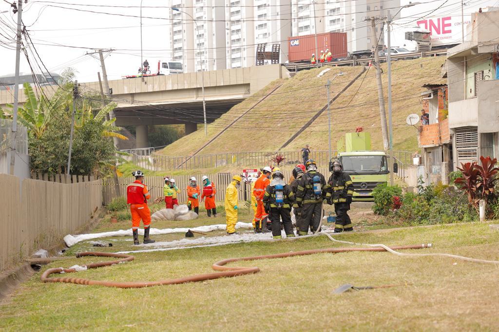 Simulado de emergência mobiliza forças de segurança e defesa em Barueri
